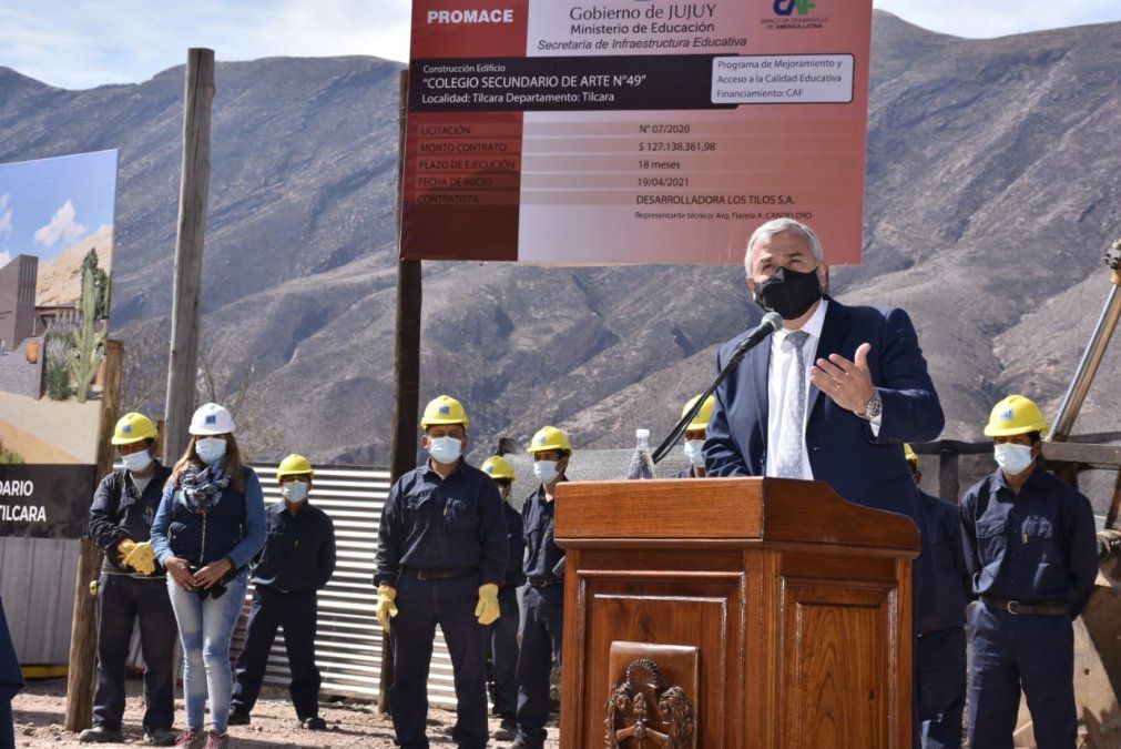 El gobernador Morales estuvo presente en el inicio de obras del nuevo edificio educativo en Tilcara