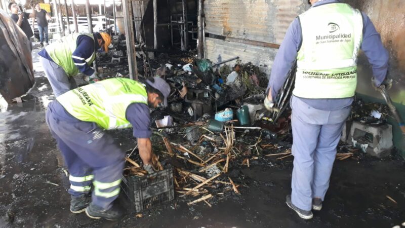 Desde la Municipalidad de San Salvador de Jujuy repudió enérgicamente el incendio, aparentemente intencional, que se produjo el último fin de semana en el Paseo de las Flores, en inmediaciones de la ex Vieja Terminal.