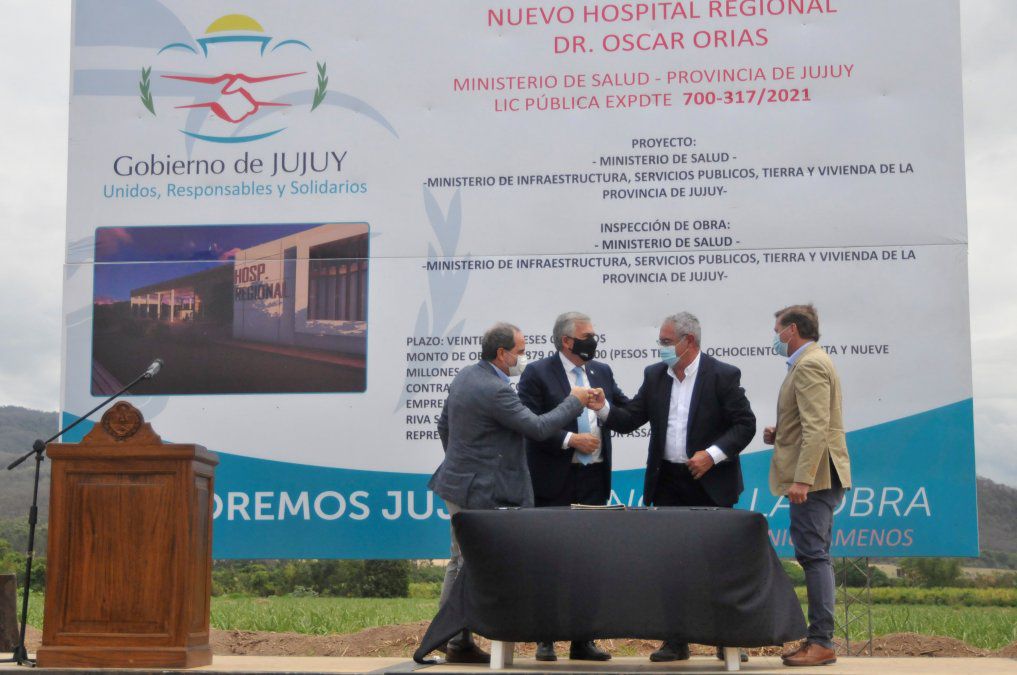 Se dio inicio a las obras del nuevo hospital regional en Libertador General San Martín, que cubrirá la demanda de más de 100 mil personas de los departamentos Ledesma, Santa Bárbara y Valle Grande.