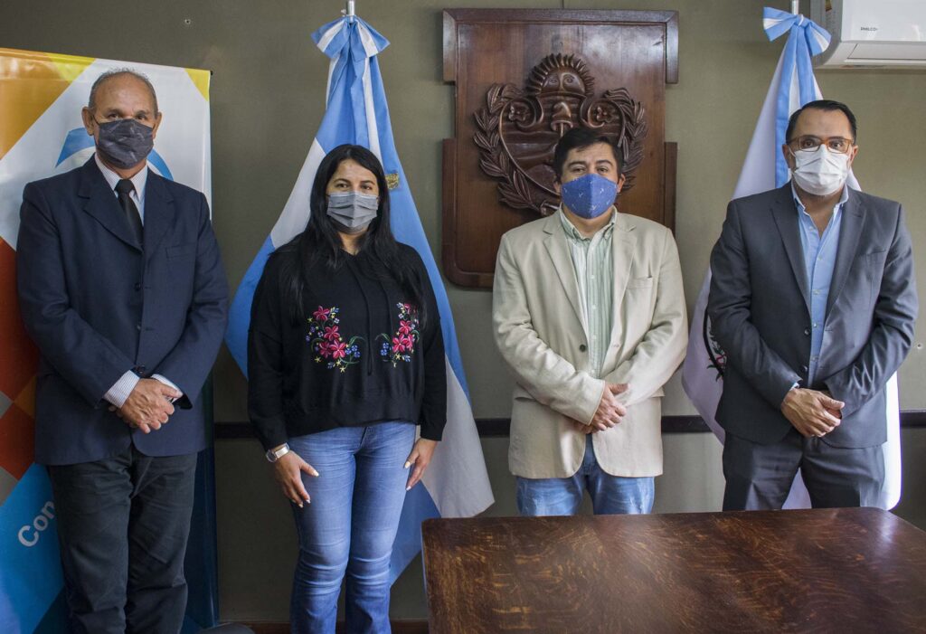 Los concejales Lisandro Aguiar y Patricia Moya, recibieron al nuevo Jefe de la División Unidad Operativa Federal Jujuy, Comisario Ramón Sosa.