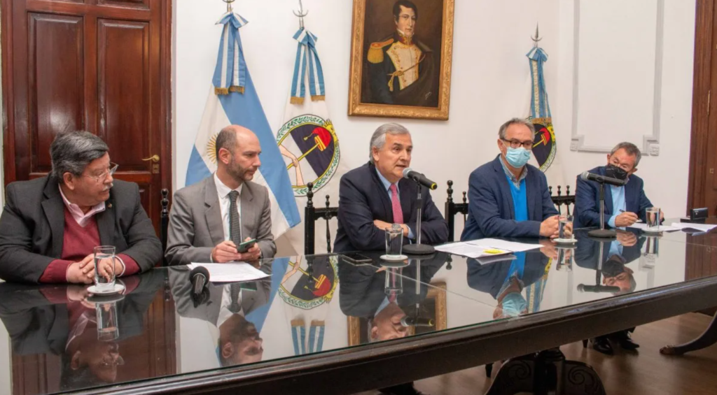 El gobernador Gerardo Morales anunció la refacturación de las boletas de energía que hayan superado el 48% de aumento, 14% autorizado por Provincia y 34% por Nación.