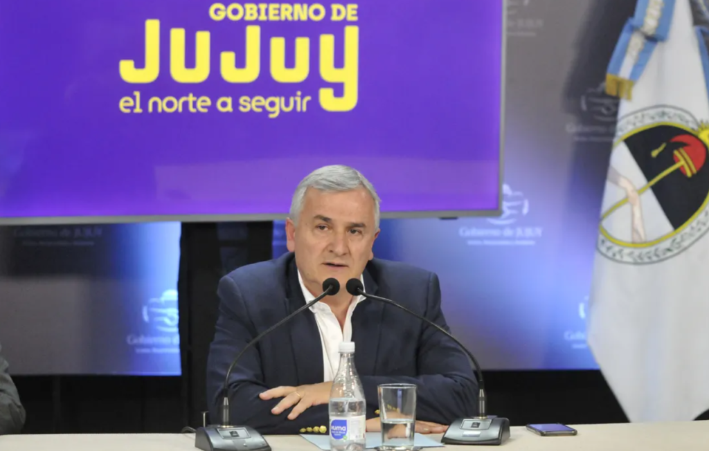 El Gobernador de la Provincia informó en conferencia de prensa el desdoblamiento de las elecciones en 2023, adelantándose la instancia provincial respecto de los comicios nacionales.